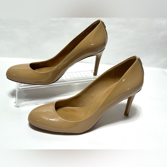 COACH Rosey Patent Leather Heels Womens 6.5 B Nude Work Wear Business - Picture 1 of 16